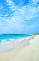 伊良部島の渡口の浜ビーチ