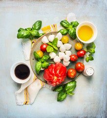 mozarella tomatoes salad, ingrediets