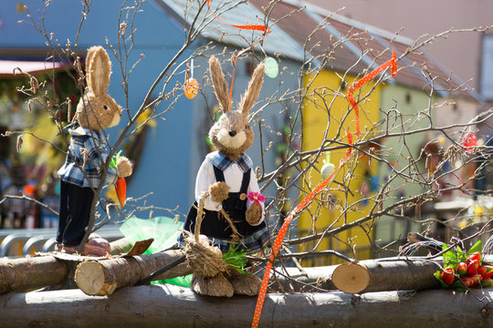 Lapins et d&eacute;coration de P&acirc;ques