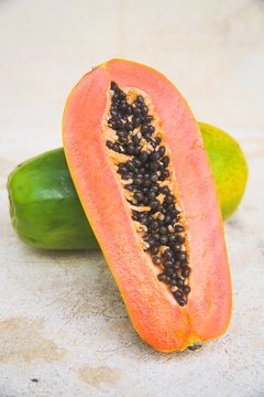 Papaya vertical