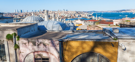 Fototapeta na wymiar über den Dächern von Istanbul