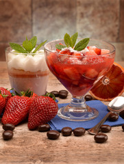 COCKTAIL AND DESSERT OF STRAWBERRIES