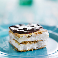 no bake graham cracker eclair