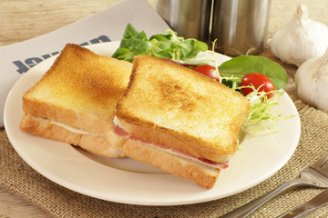 croque-monsieur 20042015