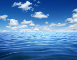 Obraz na płótnie Canvas Blue sea