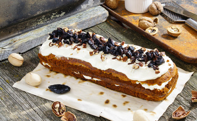 carrot cake with pecans and prunes