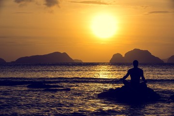 people greeted the dawn on the beach