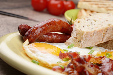 Fried eggs with bacon