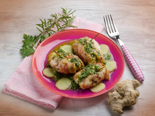 stuffed roll with bacon herb and ginger