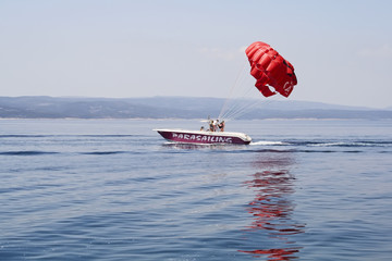 Boat parasaling