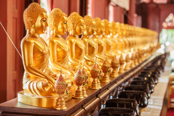 buddha statue