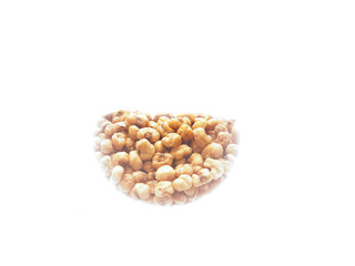 toasted corn kernels
