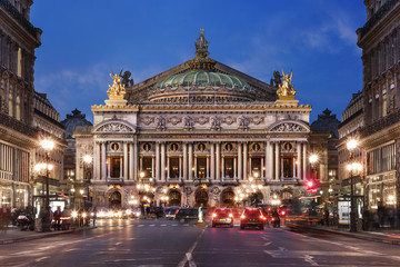 Fototapeta na wymiar Opéra national de Paris