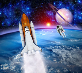 Space Shuttle Astronaut Planet - 81886739