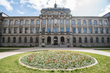 Kollegienhaus Erlangen Frontalansicht