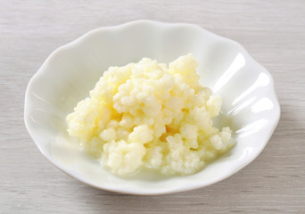 Milk kefir grains (Tibetan mushroom)