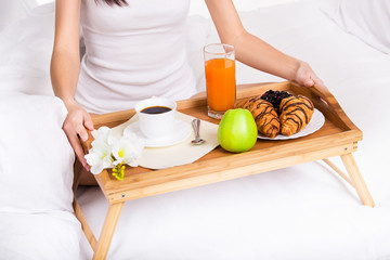 Fototapeta na wymiar Healthy breakfast in the morning bed