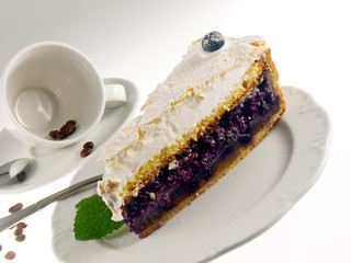 blueberry meringue cake
