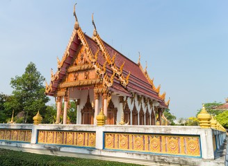 Temple and the tree under sunlight at wat kumhuk