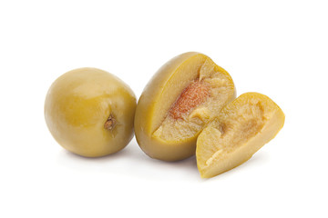 Green marinated oilve