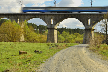 Фрагмент железнодорожного моста
