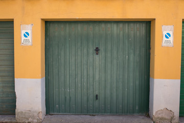 Saracinesca garage, verde