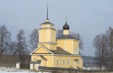 Церковь святого Георгия в Тригорском . Пушкинские горы