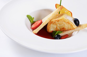 Fried camembert with berry sauce