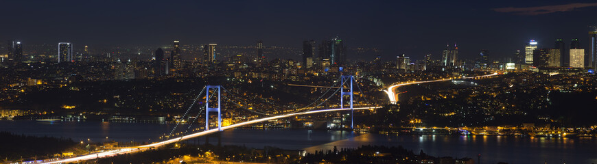 Obraz premium Panoramic Istanbul Bosphorus Bridge