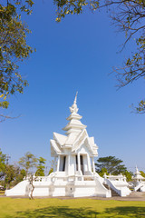 Fototapeta premium Wat rong khun, Thailand famous temple after earthquake