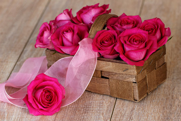 Korb mit Rosen