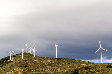 Windräder in den Alpujarras Andalusien