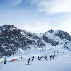 Fototapeta na wymiar Recreation area for skiers and snowboarders