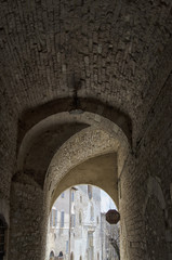 Fototapeta na wymiar Series of arches opposed
