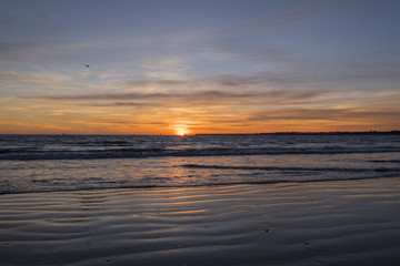 Obraz premium Beautiful sunset on the beach