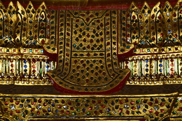 Goldmosaik im Wat Phra Kaeo