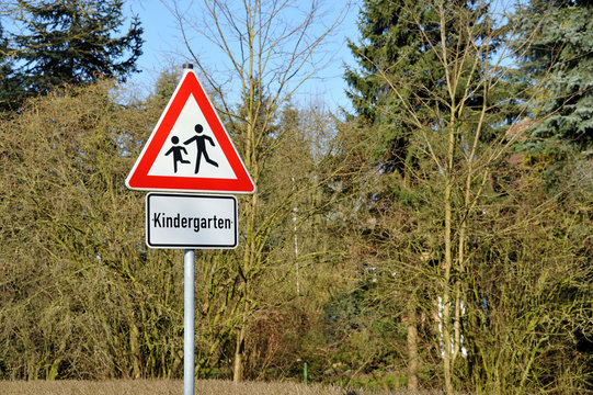 Kindergarten, Verkehrsschild, Stra&szlig;enverkehr, Kinder, Tempo
