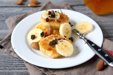 Banana slices on curd pancake