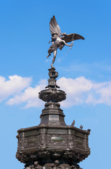 Fototapeta na wymiar Eros statue at Piccadilly Circus, London