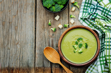 broccoli soup puree