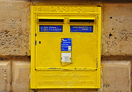 Par&iacute;s, Francia, buz&oacute;n de correos