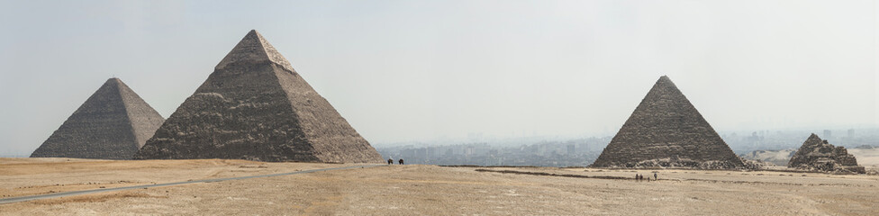 Fototapeta na wymiar Egypt Giza pyramids