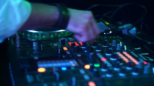DJ At A Club Set