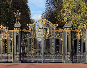 Canada Gate - London