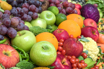 Naklejka na ściany i meble Fruits and Vegetables organics