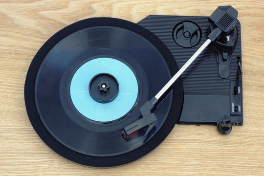 Retro music from old vinyl single