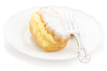 Eclair dessert powdered sugar