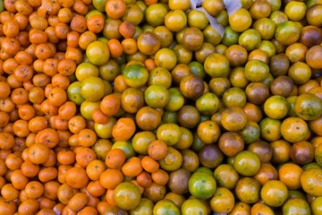 Oranges bunch in market