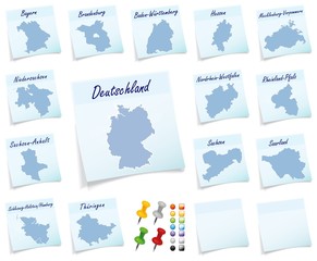 Collage von Deutschland mit Bundesländern als Notizzettel in Bl