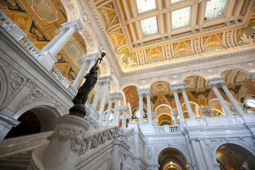 the library of congress building in washington dc